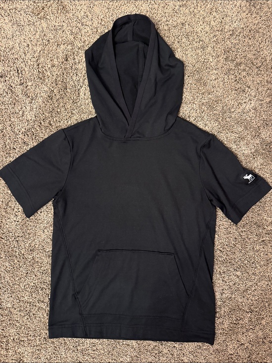 abercrombie kids Other - Abercrombie Kids Black Short-Sleeve Hoodie with Kangaroo Pocket